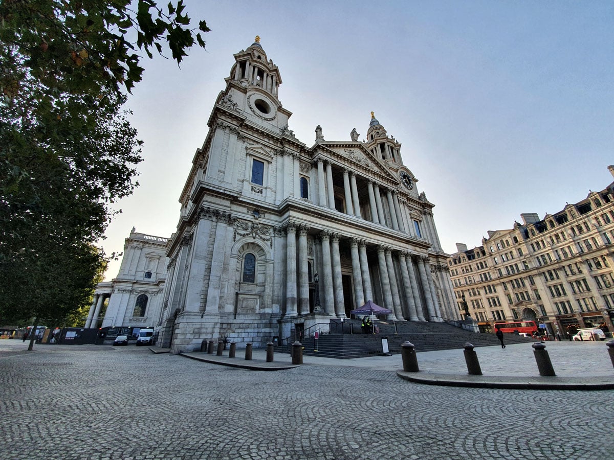 schoensten_kirchen_england_St_Paul_Cathedral_(c)_Simone_Kunisch