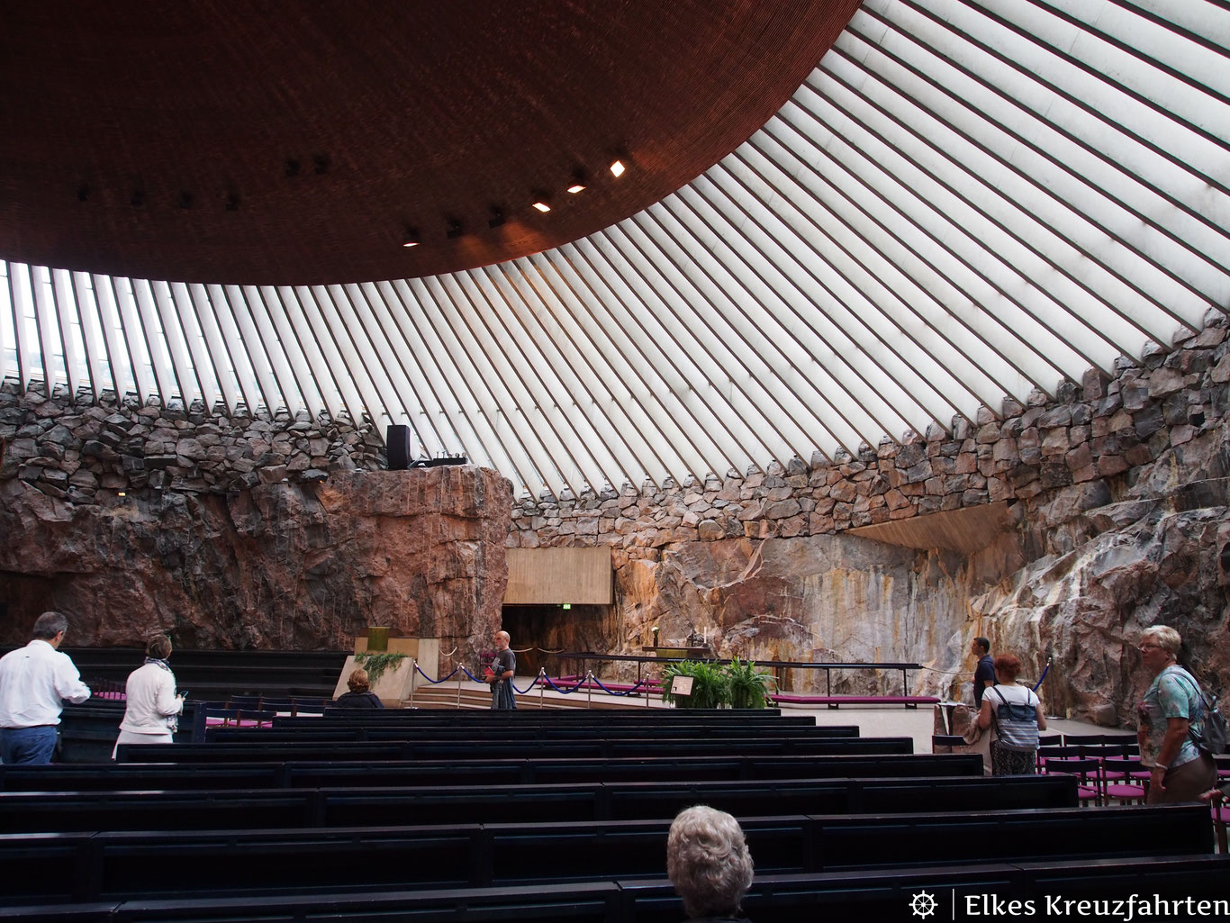 schoensten_kirchen_europas_felsenkirche_helsinki