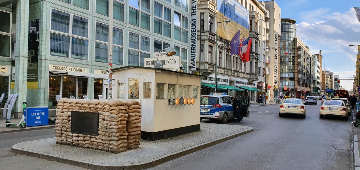 Berlin_sehenswuerdigkeiten_checkpoint_charlie