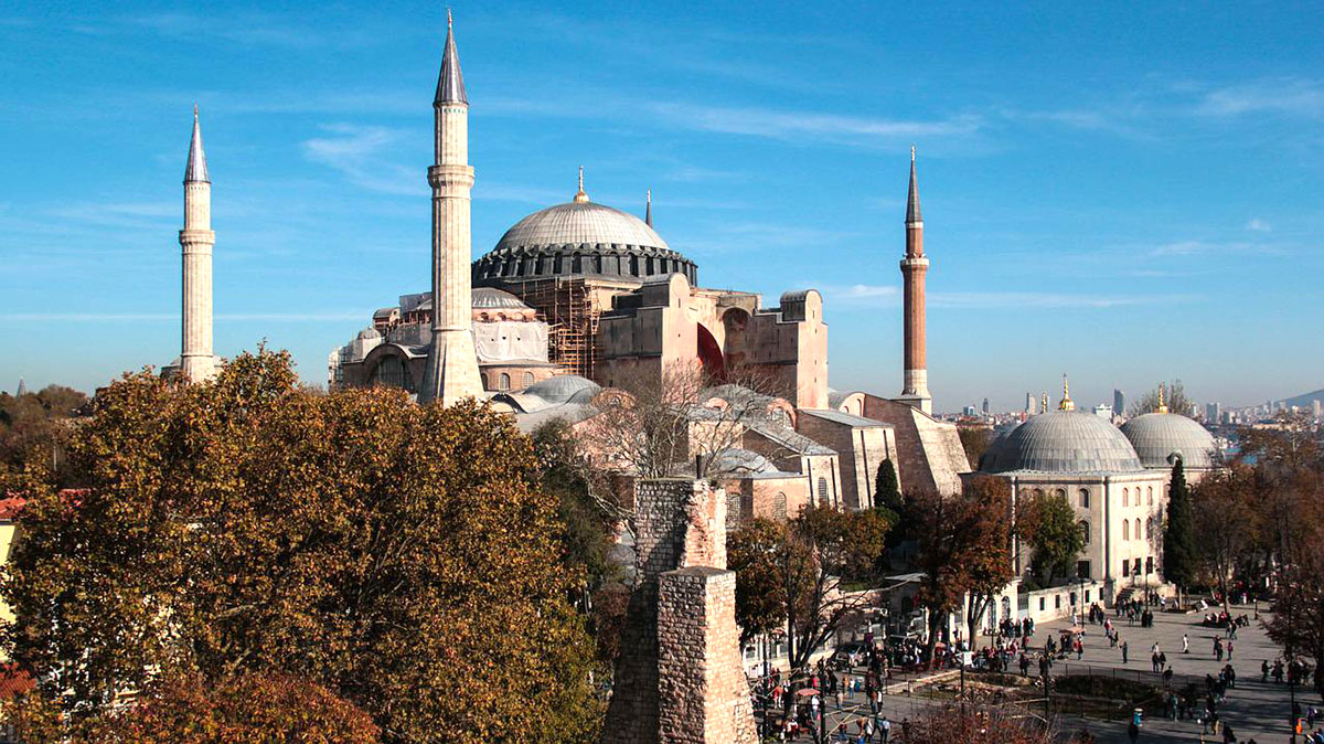 hotels-mit-blick-auf-die-hagia-sophia-istanbul