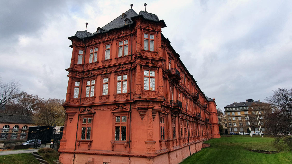 mainz-bezienswaardigheden-kieskasteel