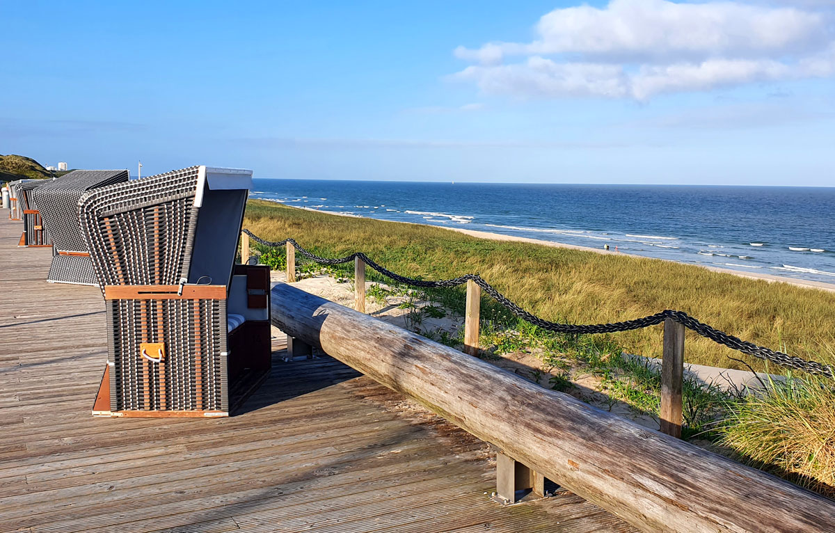 Lindner-Strand-Hotel-Windrose-strandpromenade-wenningstedt