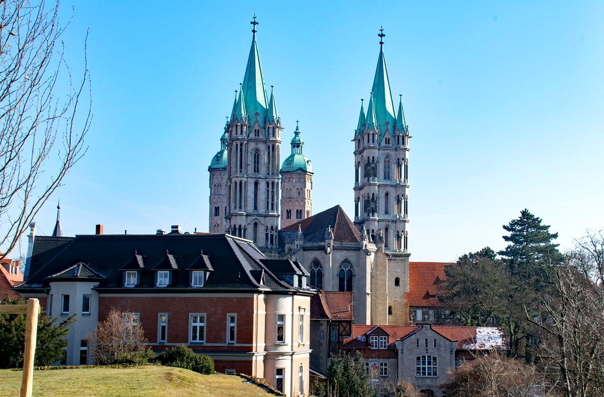 schoene-staedte-in-sachsen-anhalt-naumburg-z