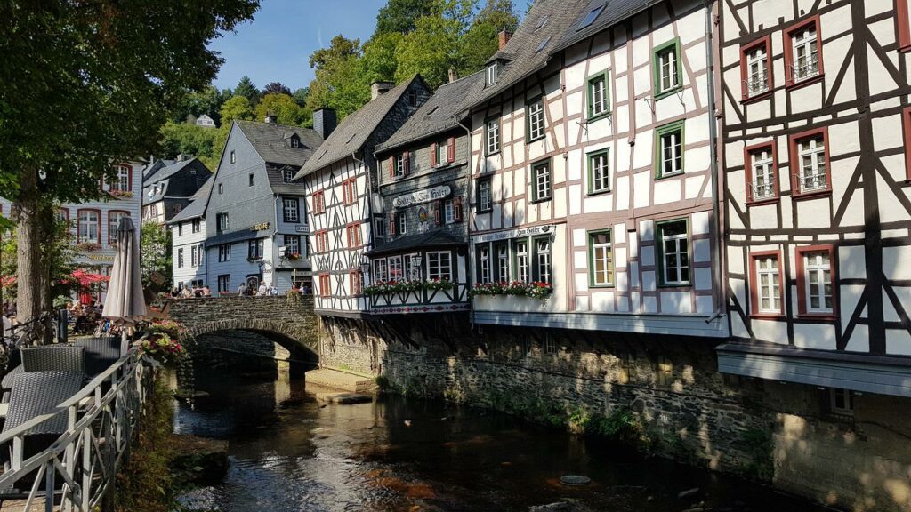 schoensten-staedte-nrw-monschau-z