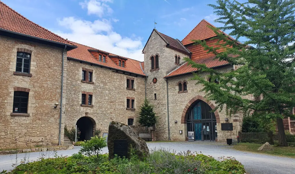 bad-gandersheim-sehenswuerdigkeiten-Kloster-Brunshausen