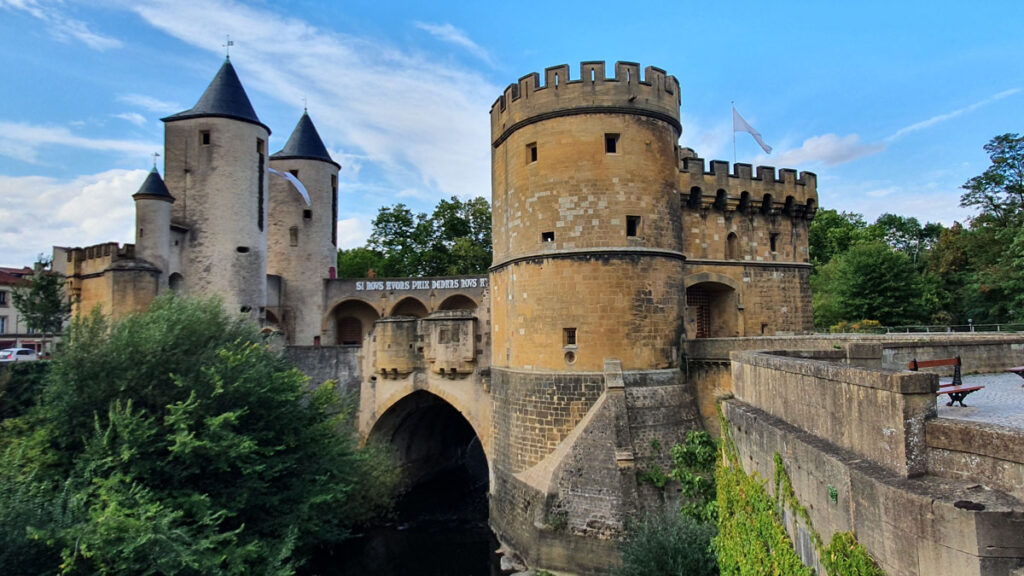 metz-sehenswuerdigkeiten-deutsches-tor