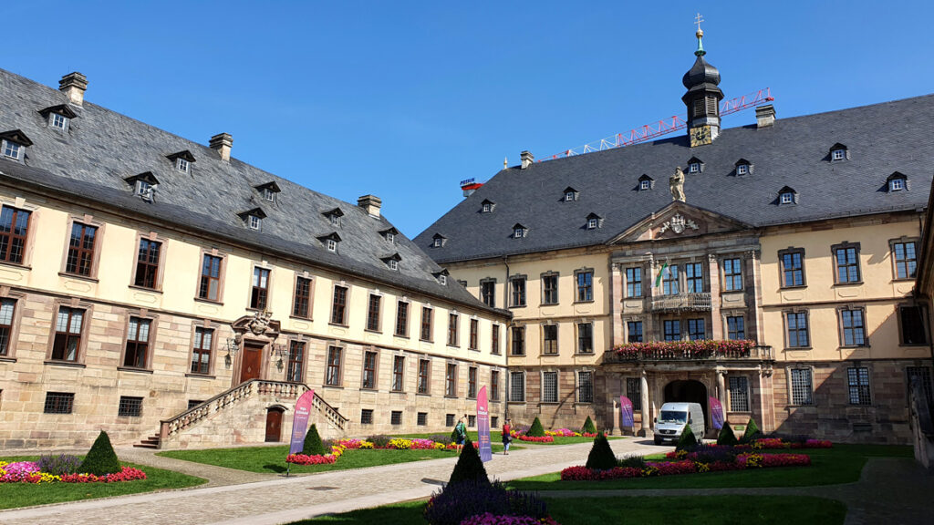 fulda-sehenswuerdigkeiten-stadtschloss