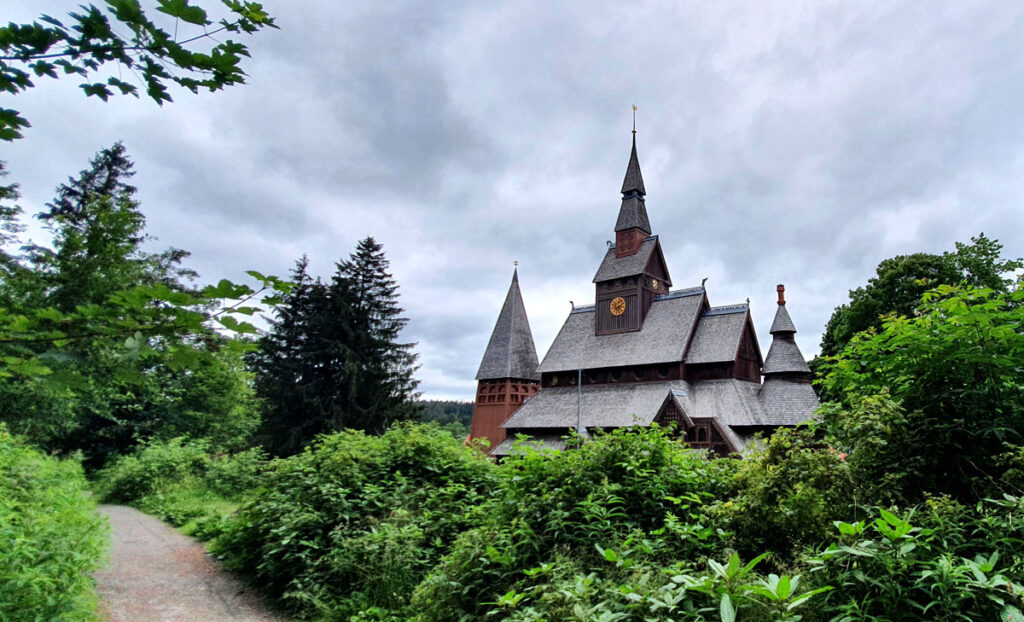 goslar-sehenswuerdigkeiten-stabkirche-hahnenklee