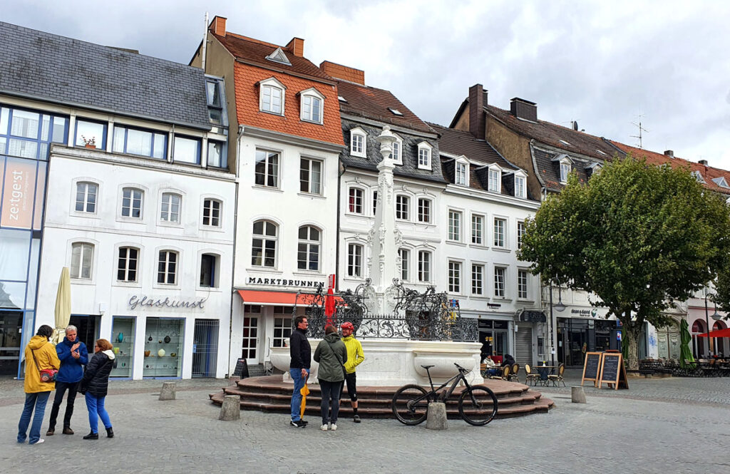 saarbruecken-sehenswuerdigkeiten-st-johanner-markt