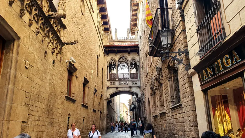 ein-tag-in-barcelona-barri-gotic