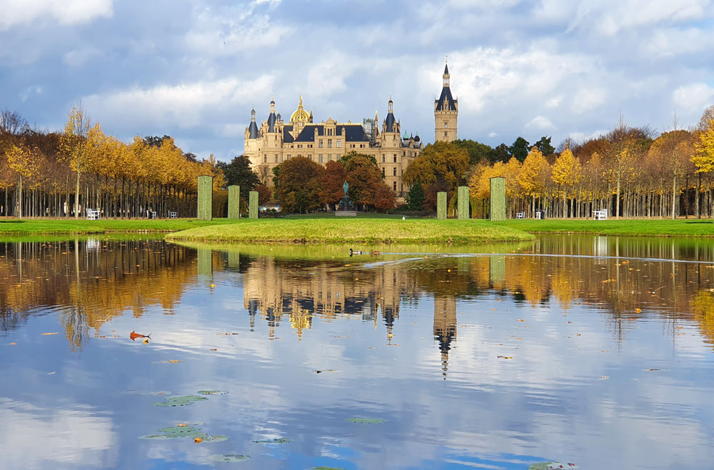 ein-tag-in-schwerin-schlossgarten-kreuzkanal