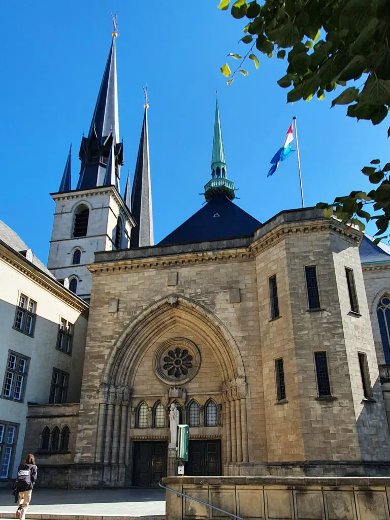 ein-tag-in-luxemburg-kathedrale