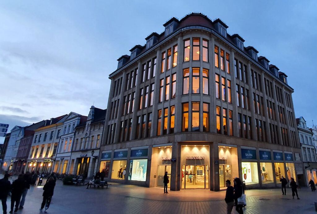 wismar-attraktionen-karstadt-stammhaus