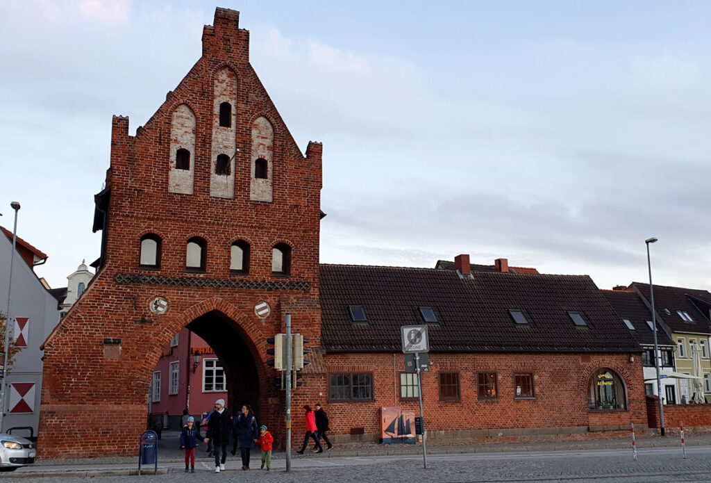 wismar-highlights-wassertor