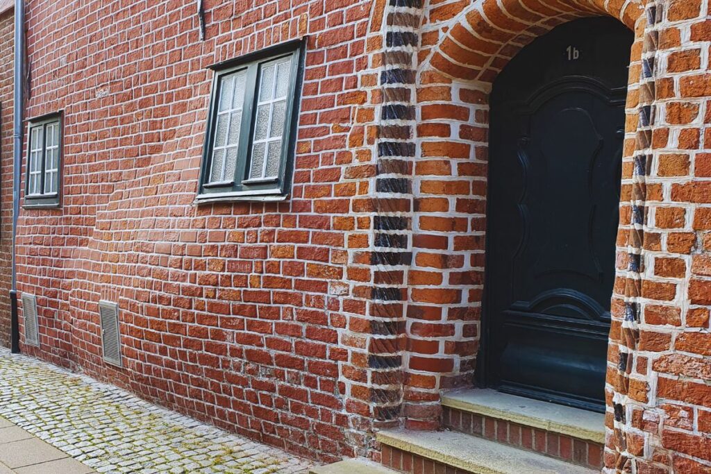 lueneburg-schwangeres-haus