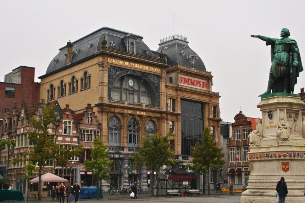 Historische Fassaden in der Altstadt von Gent, Flandern, Belgien